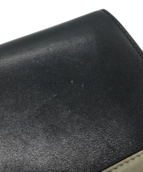 CELINE（セリーヌ）CELINE (セリーヌ) トライフォールデッドロングウォレットの古着・服飾アイテム