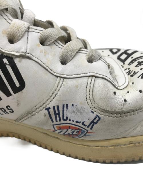 NIKE（ナイキ）NIKE (ナイキ) Supreme (シュプリーム) NBA (エヌビーエー) AIR FORCE 1 MID '07 ホワイト サイズ:27.5の古着・服飾アイテム