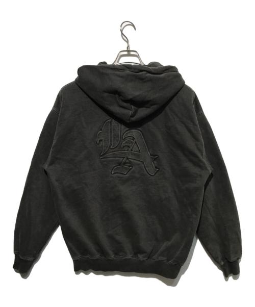 X-LARGE（エクストララージ）X-LARGE (エクストララージ) PIGMENT DYED EMBOSS LOGO ZIP HOODED SWEAT チャコールグレー サイズ:Sの古着・服飾アイテム