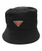 PRADAプラダ）の古着「バケットハット」｜ブラック
