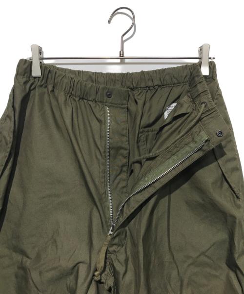 YANKSHIRE（ヤンクシャー）YANKSHIRE (ヤンクシャー) TROUSERS M1951 ARCTICオーバーパンツ カーキ サイズ:Lの古着・服飾アイテム