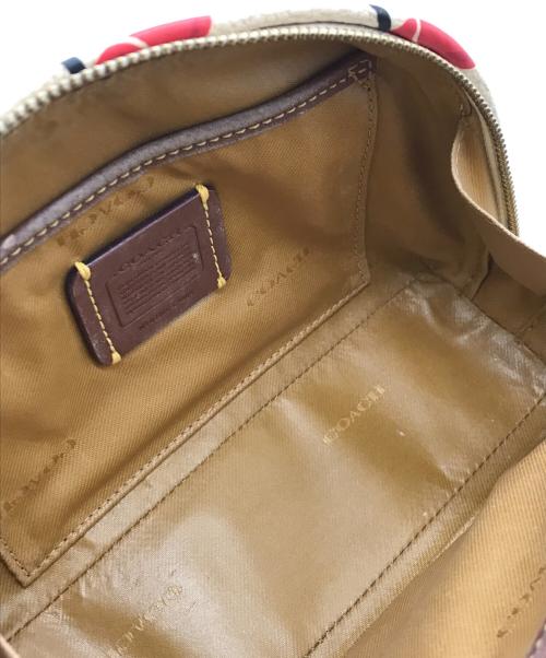 COACH（コーチ）COACH (コーチ) コスメポーチ レッド×ホワイトの古着・服飾アイテム