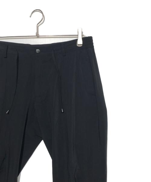 giab's ARCHIVIO（ジャブス アルキヴィオ）giab's ARCHIVIO (ジャブス アルキヴィオ) テーパードパンツ ブラック サイズ:46の古着・服飾アイテム