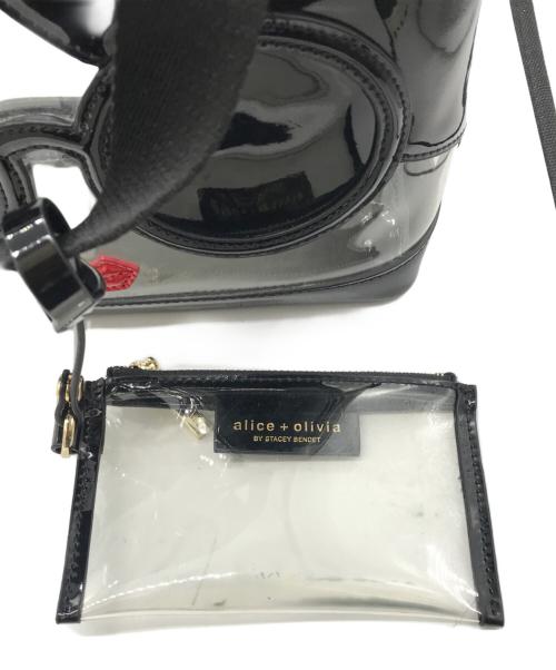 alice+olivia（アリスアンドオリビア）alice+olivia (アリスアンドオリビア) 2WAY クロスボディーサングラスガールバッグ ブラックの古着・服飾アイテム