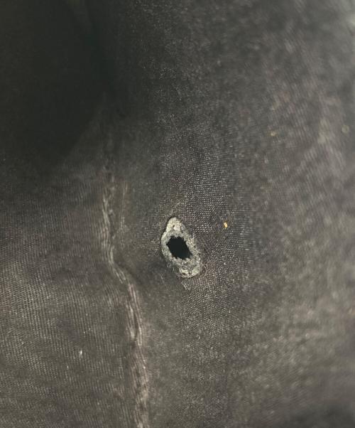 CHANEL（シャネル）CHANEL (シャネル) キャビアスキン2つ折り財布 ブラックの古着・服飾アイテム