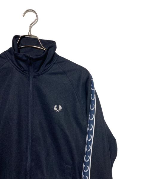 FRED PERRY（フレッドペリー）FRED PERRY (フレッドペリー) トラックジャケット ネイビー サイズ:Mの古着・服飾アイテム