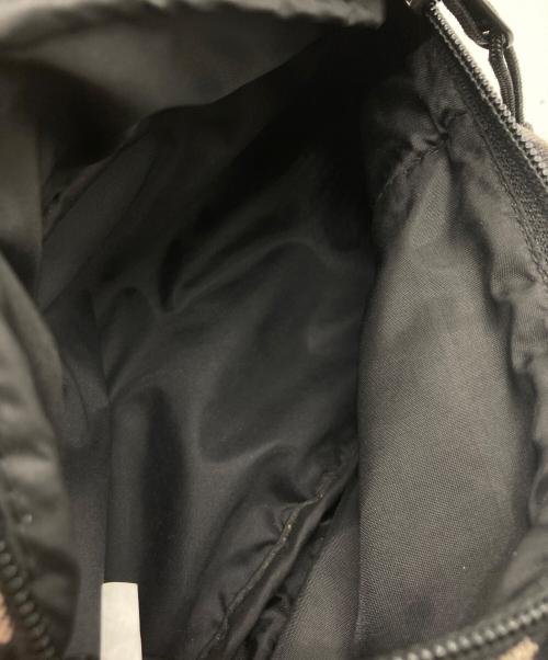 SUPREME（シュプリーム）Supreme (シュプリーム) Woven Stripe Waist Bag ブラック×グレーの古着・服飾アイテム