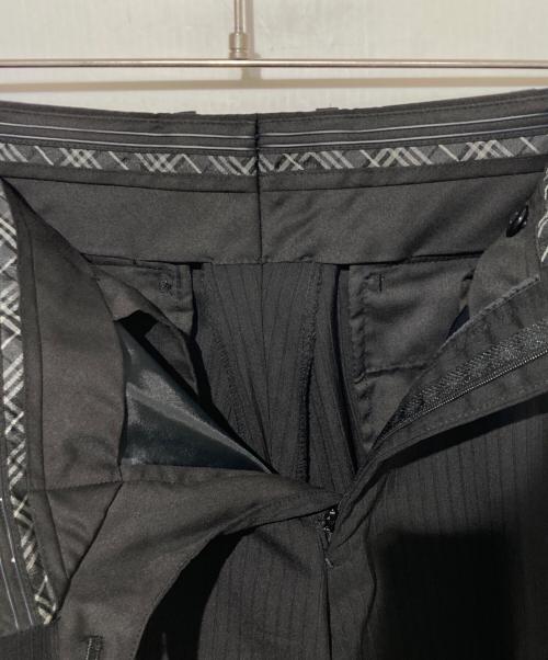 BURBERRY BLACK LABEL（バーバリーブラックレーベル）BURBERRY BLACK LABEL (バーバリーブラックレーベル) シャドーストライプ3ピーススーツ ブラック サイズ:40の古着・服飾アイテム