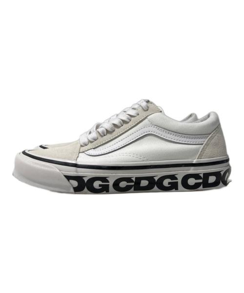VANS（ヴァンズ）VANS (バンズ) CDG (シーディージー) コラボオールドスクール ホワイト サイズ:25の古着・服飾アイテム