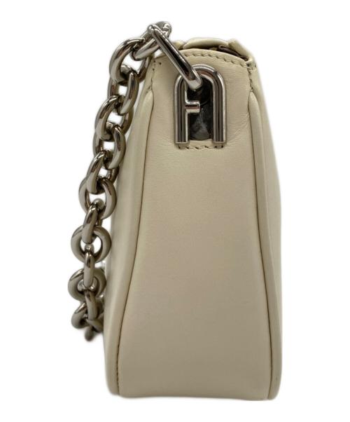 FURLA（フルラ）FURLA (フルラ) Moon S SHOULDER BAG ホワイトの古着・服飾アイテム