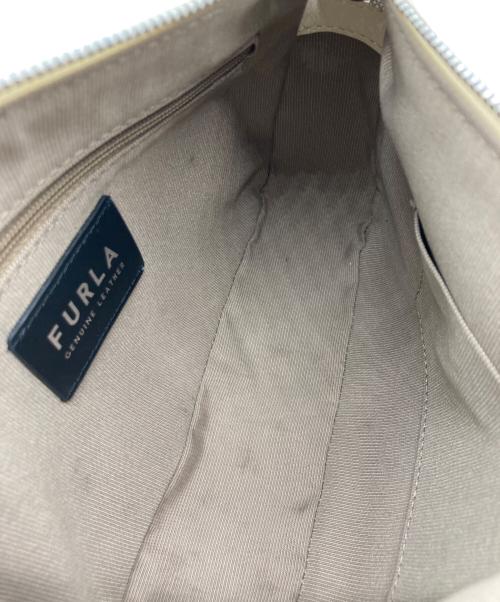 FURLA（フルラ）FURLA (フルラ) Moon S SHOULDER BAG ホワイトの古着・服飾アイテム