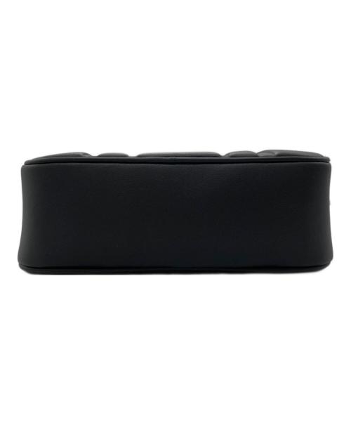 Ferragamo（フェラガモ）Ferragamo (フェラガモ) ガンチーニハウスルームMチェーンショルダーバッグ ブラックの古着・服飾アイテム