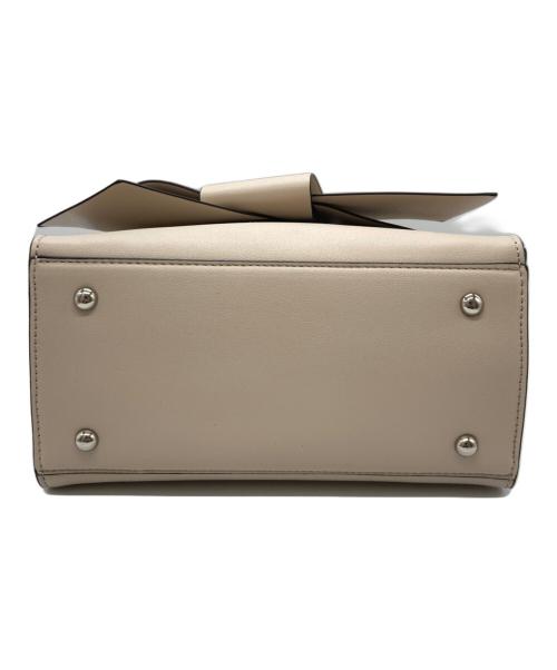 FRAY ID（フレイ アイディー）FRAY ID (フレイ アイディー) バイカラーリボンミドルバッグ ベージュの古着・服飾アイテム