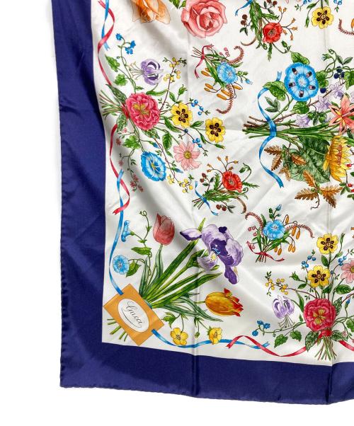 GUCCI（グッチ）GUCCI (グッチ) 大判シルクスカーフ ネイビーの古着・服飾アイテム