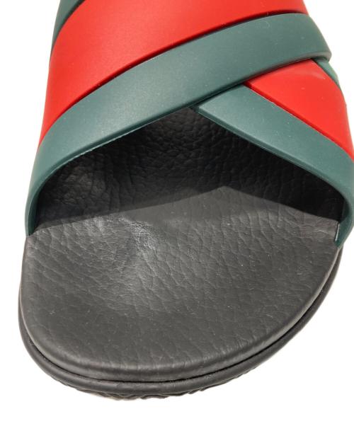 GUCCI（グッチ）GUCCI (グッチ) シェリーラインスライドサンダル ブラック サイズ:8の古着・服飾アイテム