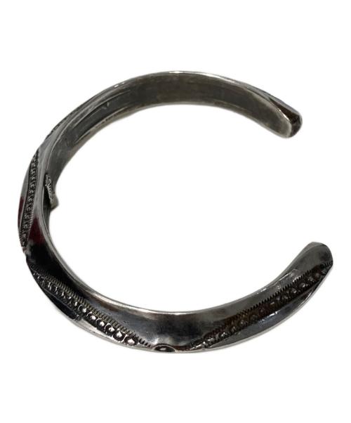 LARRY SMITH（ラリースミス）LARRY SMITH (ラリースミス) スタンプナローバングルの古着・服飾アイテム