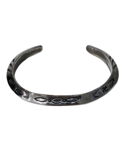 LARRY SMITH（ラリースミス）LARRY SMITH (ラリースミス) スタンプナローバングルの古着・服飾アイテム