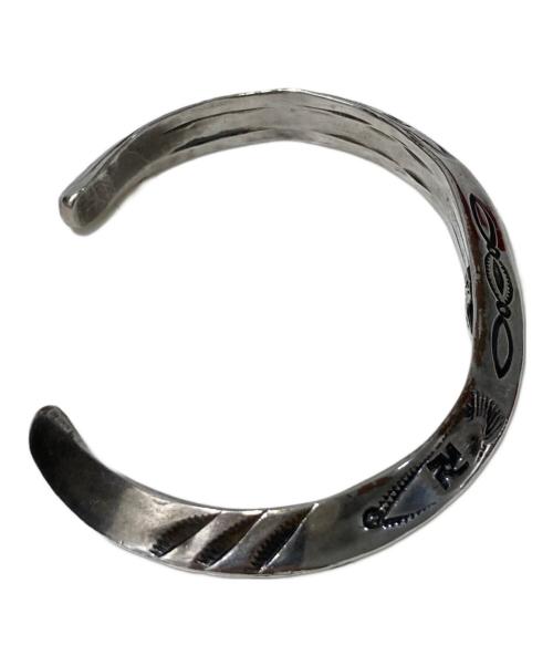 LARRY SMITH（ラリースミス）LARRY SMITH (ラリースミス) スタンプナローバングルの古着・服飾アイテム