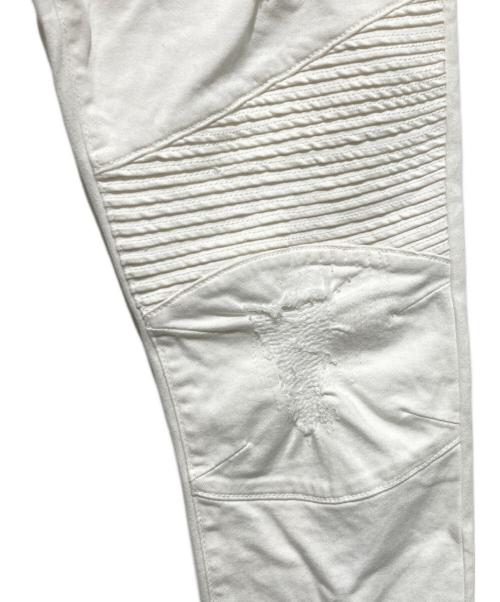 ARMANI EXCHANGE（アルマーニ エクスチェンジ）ARMANI EXCHANGE (アルマーニ エクスチェンジ) バイカーパンツ ホワイト サイズ:27の古着・服飾アイテム