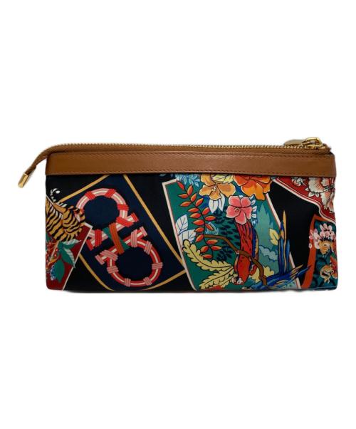 Salvatore Ferragamo（サルヴァトーレ フェラガモ）Salvatore Ferragamo (サルヴァトーレ フェラガモ) 総柄ガンチーニポーチ ブラック×ブラウンの古着・服飾アイテム