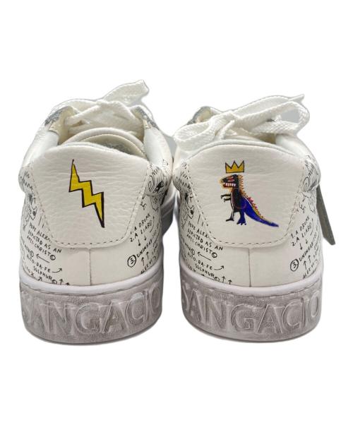 via SANGACIO（ヴィア・サンガチオ）via SANGACIO (ヴィア・サンガチオ) Jean-Michel Basquiat (ジャン ミシェル バスキア) SG8コラボローカットスニーカー ホワイト サイズ:US8の古着・服飾アイテム