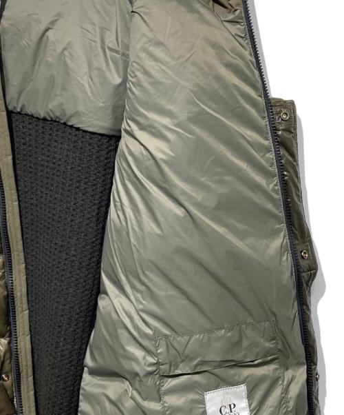 C.P COMPANY（シーピーカンパニー）C.P COMPANY (シーピーカンパニー) コンビダウンジャケット オリーブ サイズ:56の古着・服飾アイテム