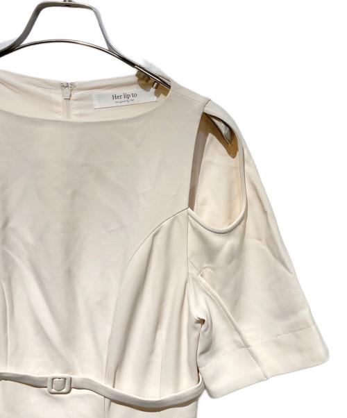 HER LIP TO（ハーリップトゥ）HER LIP TO (ハーリップトゥ) Adelaide Slit Sleeve Belted Dress/アデレイドスリットスリーブベルテッドドレス ホワイト サイズ:Sの古着・服飾アイテム