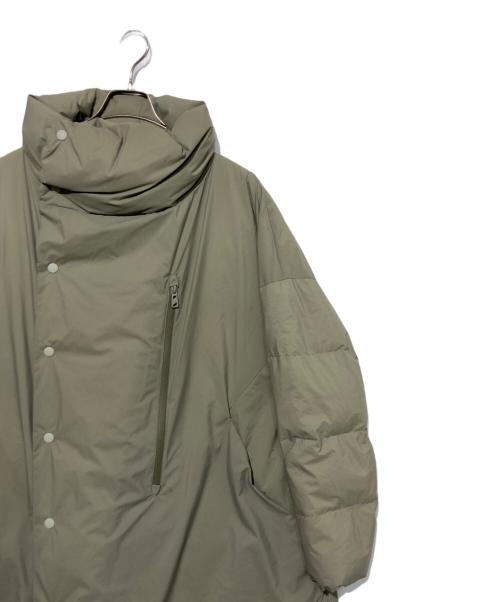 F/CE.（エフシーイー）F/CE. (エフシーイー) NANGA (ナンガ) FT STAND DOWN COAT ベージュ サイズ:Sの古着・服飾アイテム