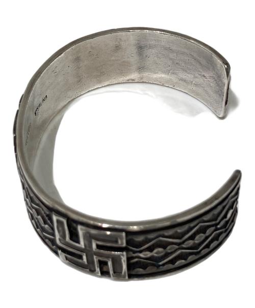 SUNSHINE REEVES（サンシャインリーブス）SUNSHINE REEVES (サンシャインリーブス) スワスティカ ナバホバングル シルバーの古着・服飾アイテム