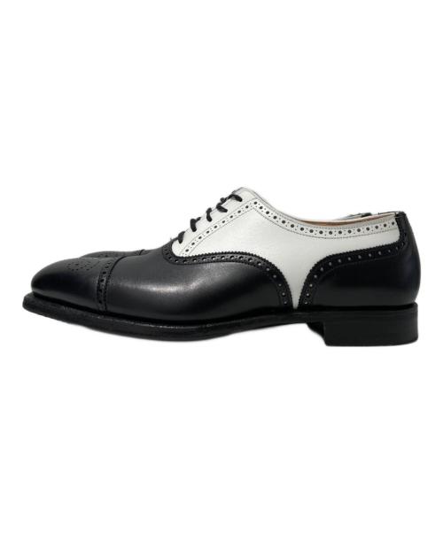 Crockett & Jones（クロケット＆ジョーンズ）Crockett & Jones (クロケット＆ジョーンズ) WELBECK2メダリオンシューズ ホワイト×ブラック サイズ:6Eの古着・服飾アイテム