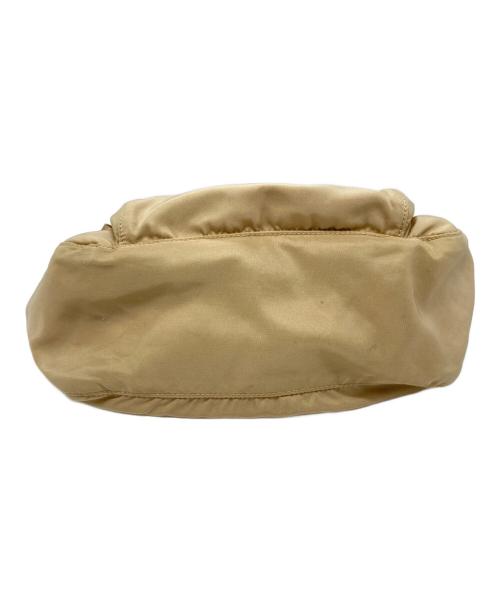 PRADA（プラダ）PRADA (プラダ) ナイロンショルダーバッグ ベージュの古着・服飾アイテム