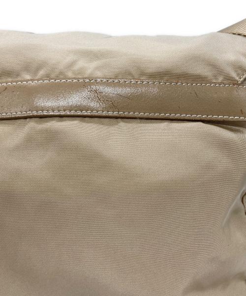 PRADA（プラダ）PRADA (プラダ) ナイロンショルダーバッグ ベージュの古着・服飾アイテム