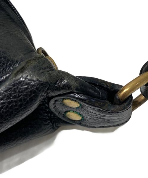 IL BISONTE（イル ビゾンテ）IL BISONTE (イル ビゾンテ) レザーショルダーバッグ ブラックの古着・服飾アイテム