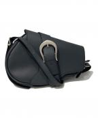 IUGAMAKARASイウガマカラス）の古着「Horseshoe Buckle Holster Bag」｜ブラック