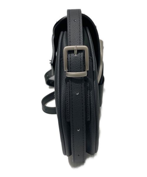 IUGAMAKARAS（イウガマカラス）IUGAMAKARAS (イウガマカラス) Horseshoe Buckle Holster Bag ブラックの古着・服飾アイテム