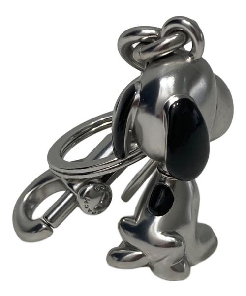 COACH（コーチ）COACH (コーチ) PEANUTS (ピーナッツ) スヌーピー チャームの古着・服飾アイテム