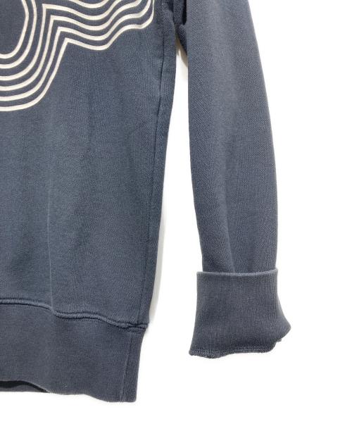 maison kitsune（メゾンキツネ）maison kitsune (メゾンキツネ) ロゴスウェット ネイビー サイズ:Mの古着・服飾アイテム