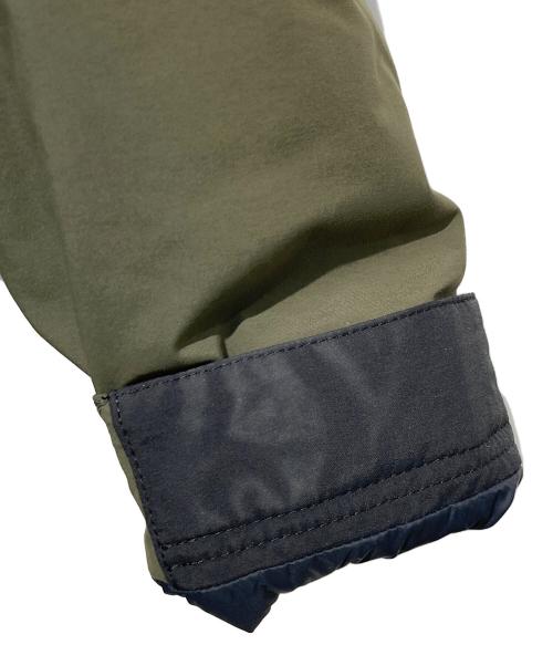 THE NORTH FACE（ザ ノース フェイス）THE NORTH FACE (ザ ノース フェイス) マウンテンダウンジャケット カーキ×ブラック サイズ:Mの古着・服飾アイテム