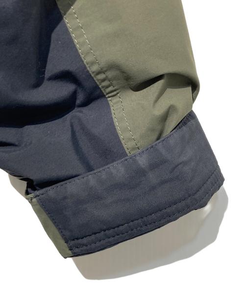 THE NORTH FACE（ザ ノース フェイス）THE NORTH FACE (ザ ノース フェイス) マウンテンダウンジャケット カーキ×ブラック サイズ:Mの古着・服飾アイテム