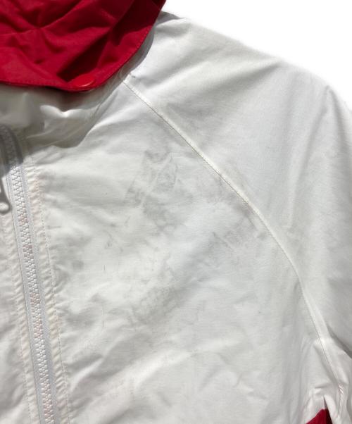 SUPREME（シュプリーム）SUPREME (シュプリーム) GORE-TEX Court Jacket ホワイト×レッド サイズ:Sの古着・服飾アイテム