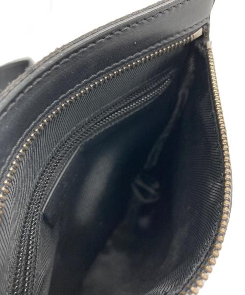 GUCCI（グッチ）GUCCI (グッチ) GGショルダーバッグ ブラックの古着・服飾アイテム