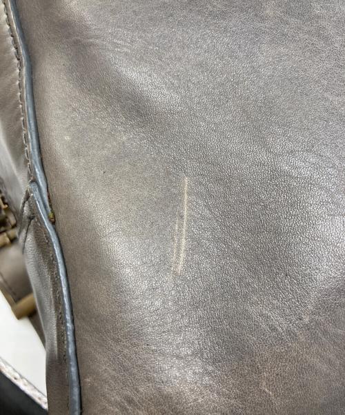 MOTHERHOUSE（マザーハウス）MOTHERHOUSE (マザーハウス) アンティークスクエアバックパック グレーの古着・服飾アイテム