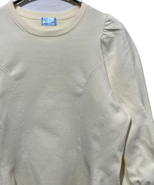 KUMIKYOKU（クミキョク）KUMIKYOKU (クミキョク) ペプラム ニットプルオーバー ホワイト サイズ:Freeの古着・服飾アイテム