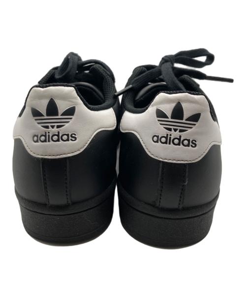 adidas（アディダス）adidas (アディダス) ローカットスニーカー ブラック サイズ:26の古着・服飾アイテム