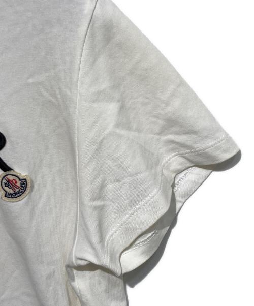 MONCLER（モンクレール）MONCLER (モンクレール) MAGLIA MANICHE CORTE Tシャツ ホワイト サイズ:Lの古着・服飾アイテム