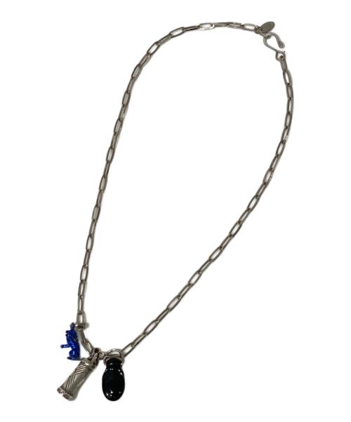 TOGA VIRILIS（トーガ ビリリース）TOGA VIRILIS (トーガ ビリリース) 3連チャームネックレス シルバーの古着・服飾アイテム