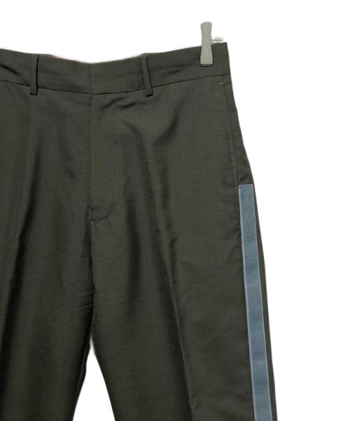 N.HOOLYWOOD（エヌ ハリウッド）N.HOOLYWOOD (エヌ ハリウッド) サイドラインスラックスパンツ カーキ サイズ:36の古着・服飾アイテム