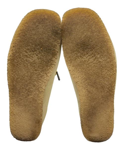 CLARKS（クラークス）CLARKS (クラークス) ワラビー ベージュ サイズ:27cmの古着・服飾アイテム