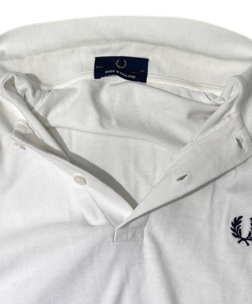 FRED PERRY（フレッドペリー）FRED PERRY (フレッドペリー) ワンポイントポロシャツ ホワイト サイズ:38の古着・服飾アイテム