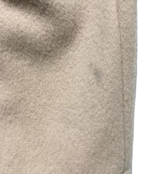 休日と詩（キュウジツトウタ）休日と詩 (キュウジツトウタ) ダッフルコート アイボリー サイズ:-の古着・服飾アイテム